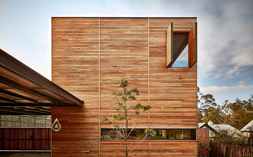 Using silvertop ash timber in sustainable house design